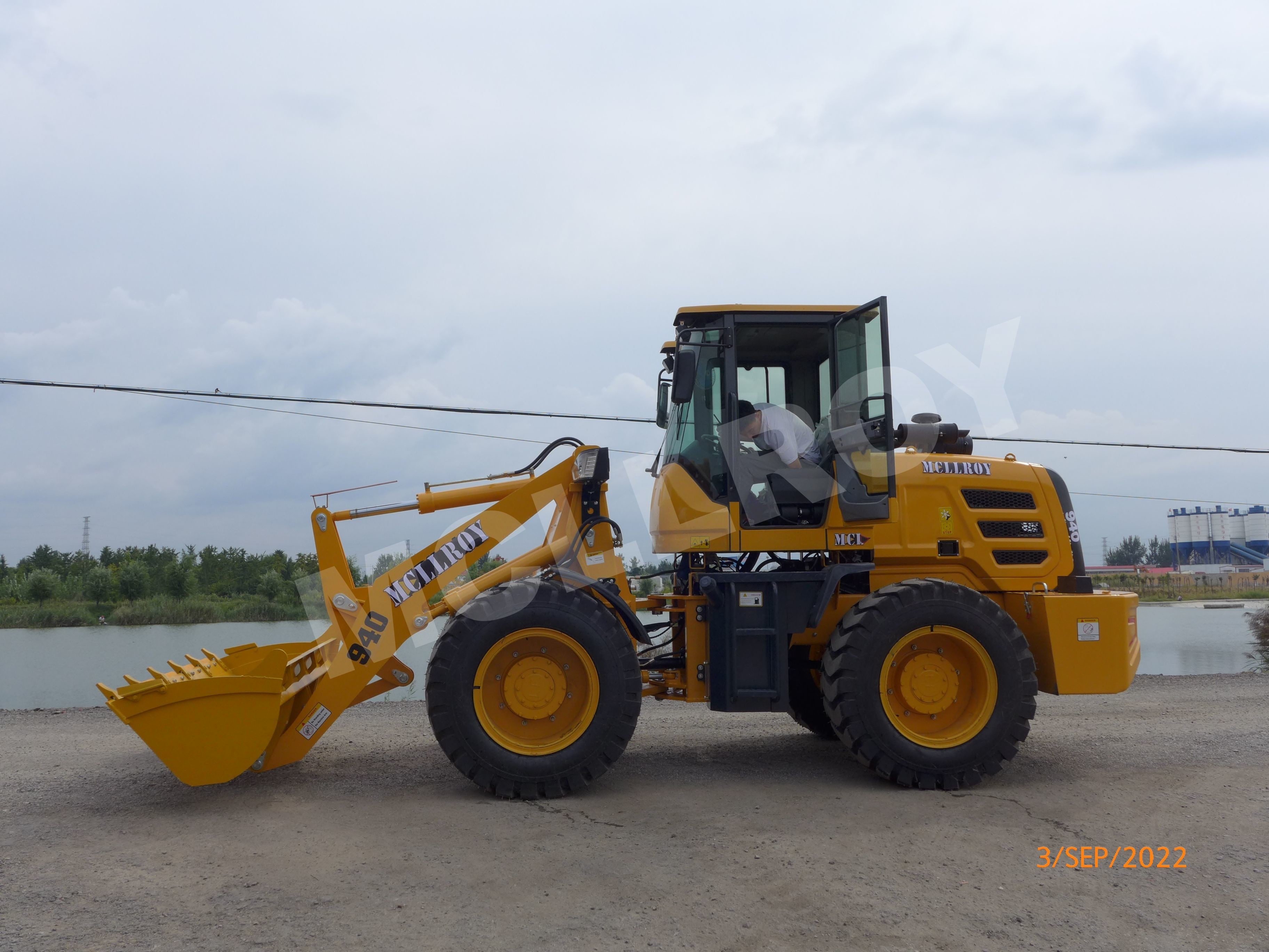 OEM Hydraulic Wheel Loader 6100kg 650mm Dump Reach